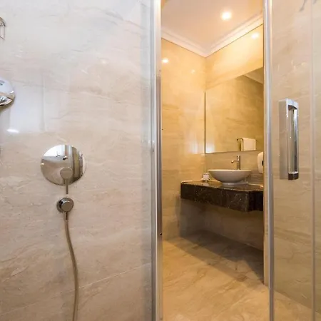 מלון The Sisli Chinese Beijing Park 4*